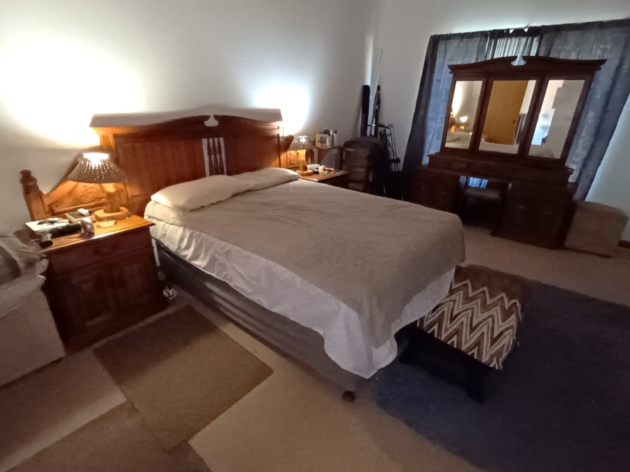 2 Bedroom Property for Sale in Noorsekloof Eastern Cape